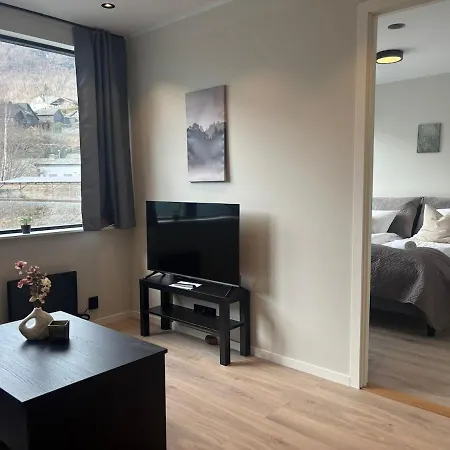 Affordable Luxury - Vibe - Heart Of Apartment